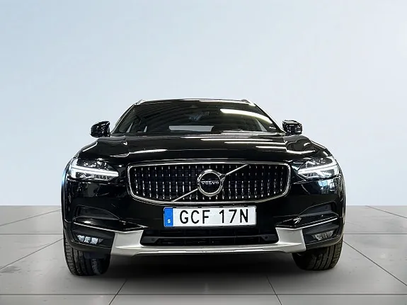 Volvo V90 Cross Country 2020 photo 2