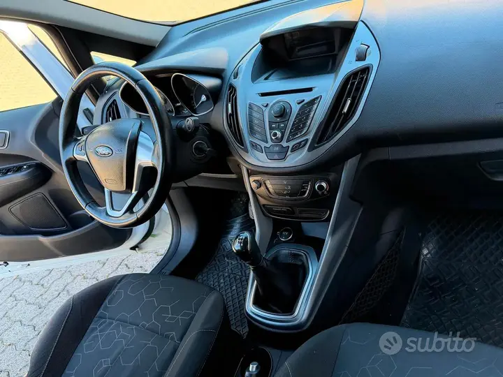 Ford B-Max 2014 photo 4