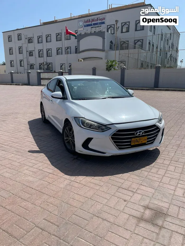 Hyundai Elantra Se 2018 photo 3