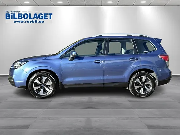 Subaru Forester 2018 photo 2