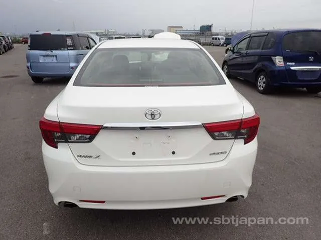Toyota Mark X 250G 2012 photo 5