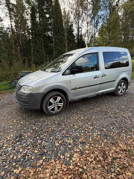 Volkswagen Caddy 2005 photo 2