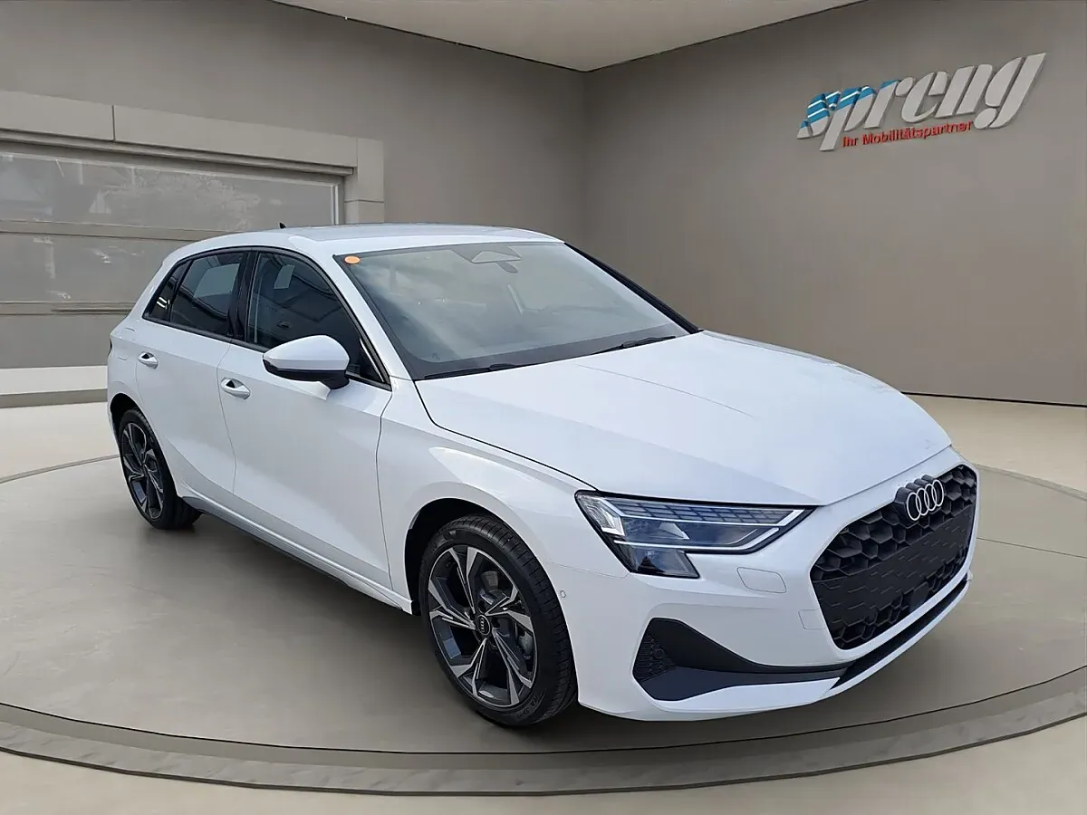 Audi A3 Sportback 2025 photo 3