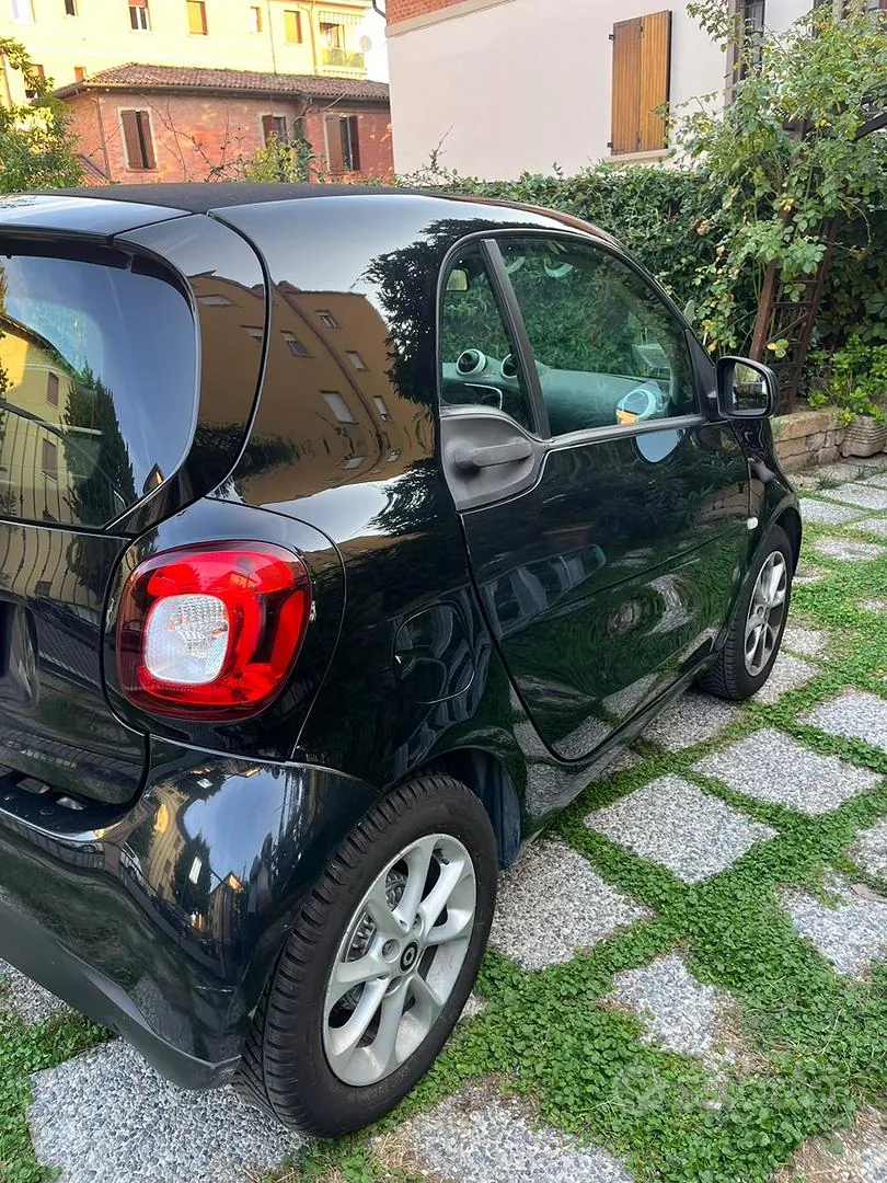 Smart Fortwo 2018 photo 3