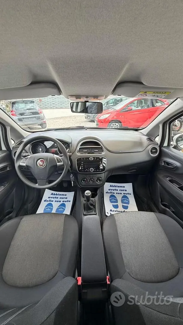 Fiat Punto 2015 photo 4