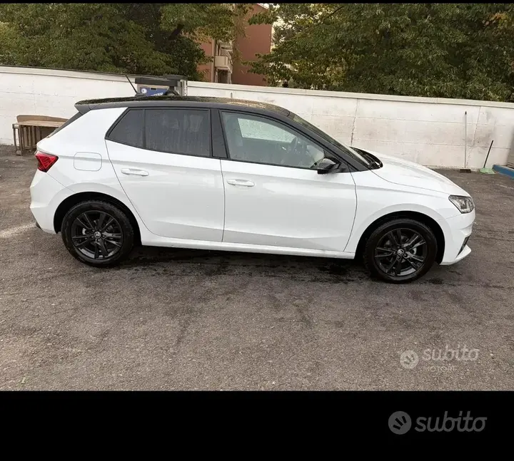 Skoda Fabia 2025 photo 2