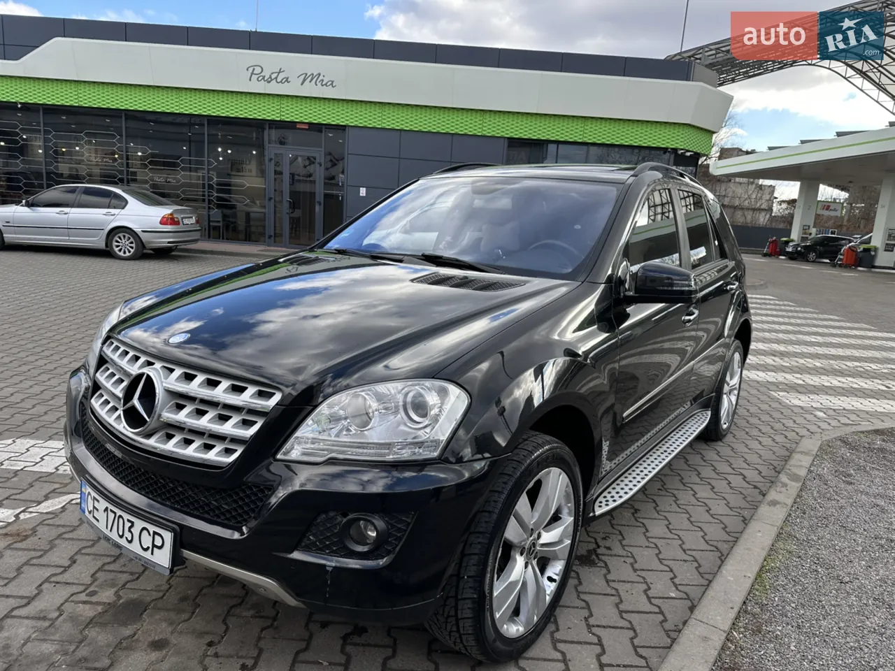 Mercedes-Benz M-Class 2006 photo 4