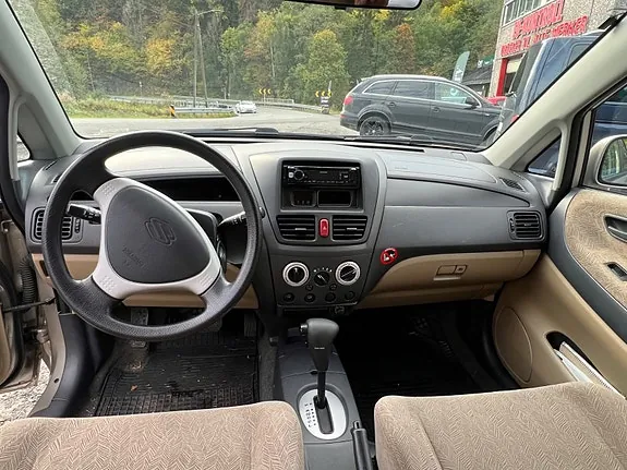 Suzuki Liana 2003 photo 3