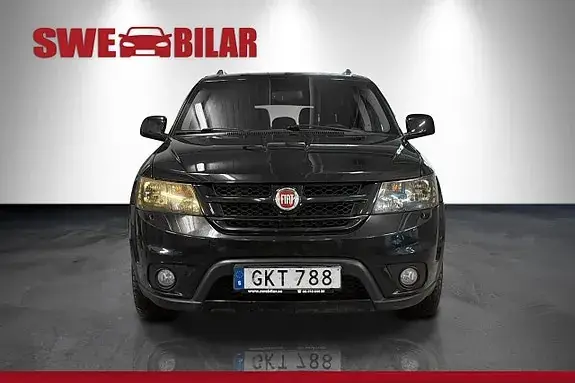 Fiat Freemont 2015 photo 2