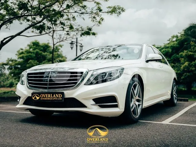 Mercedes-Benz S400