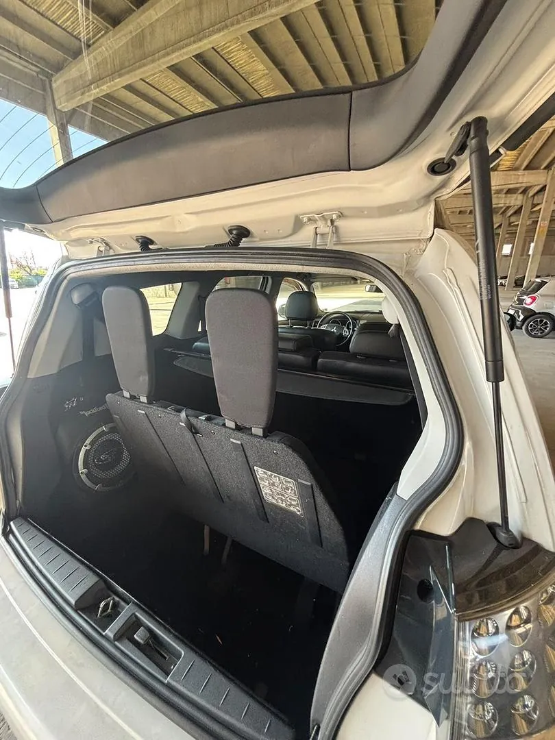 Mitsubishi Outlander 2011 photo 5