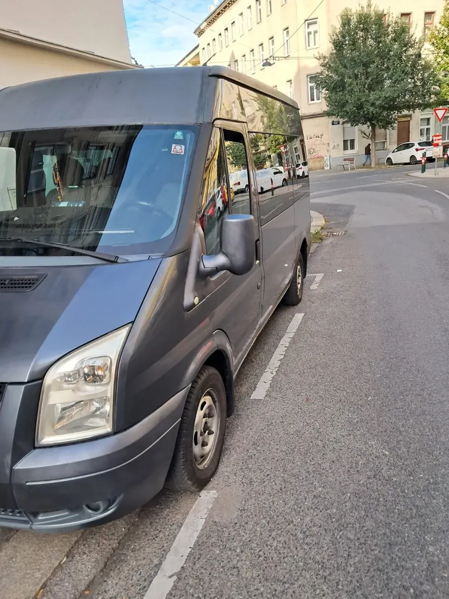 Ford Transit 2009 photo 3