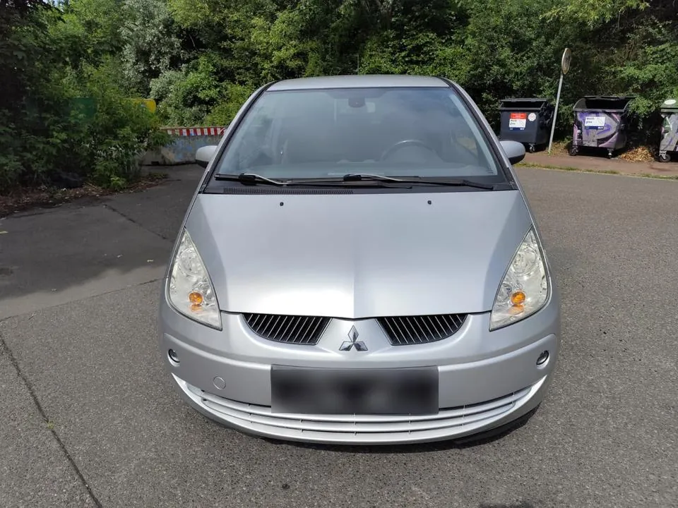 Mitsubishi Colt