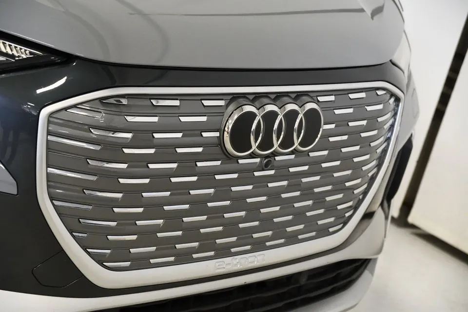 Audi Q4 E-Tron 2022 photo 4