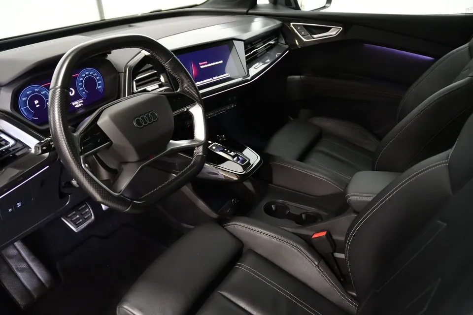 Audi Q4 E-Tron 2022 photo 2