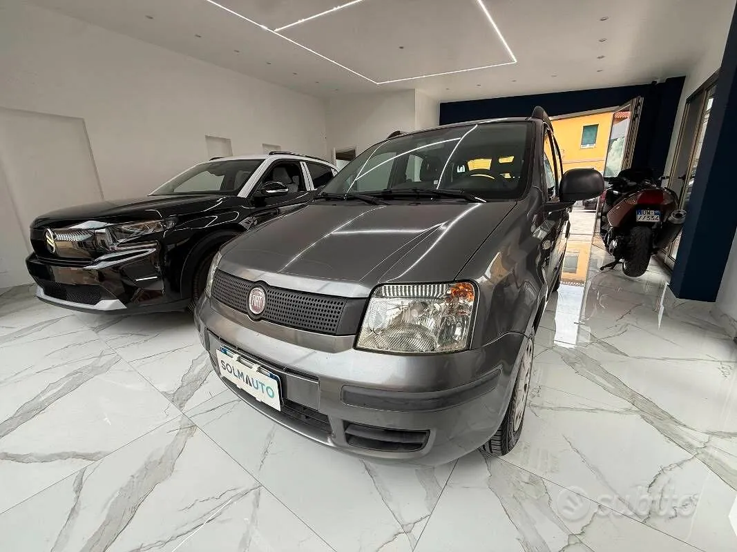 Fiat Panda 2011 photo 2