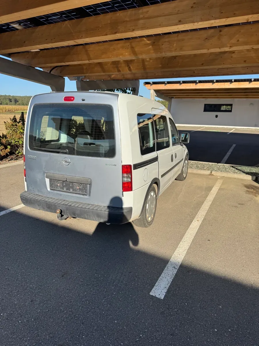 Opel Combo 2010 photo 3