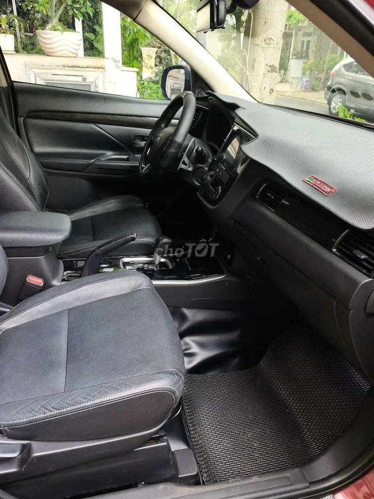 Mitsubishi Outlander 2019 photo 5