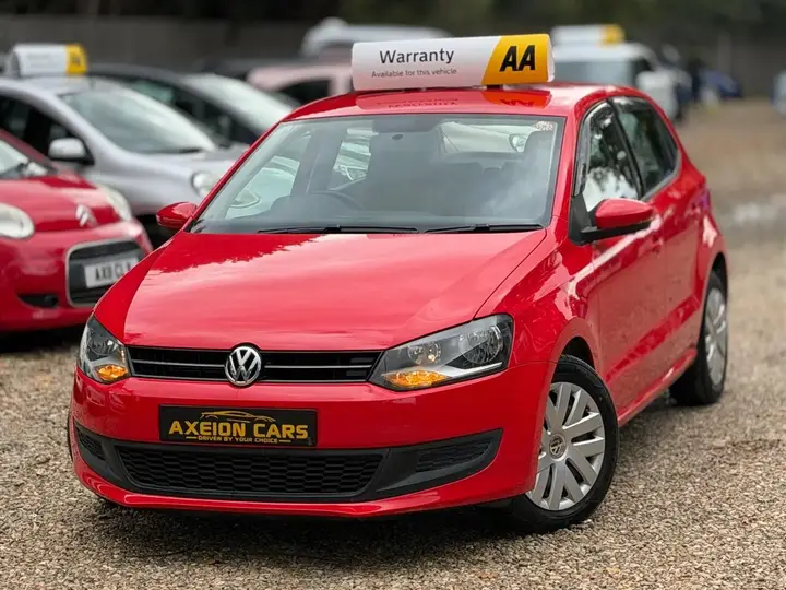 Volkswagen Polo 2013 photo 2
