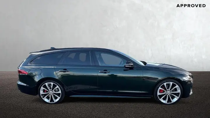 Jaguar Xf 2024 photo 5
