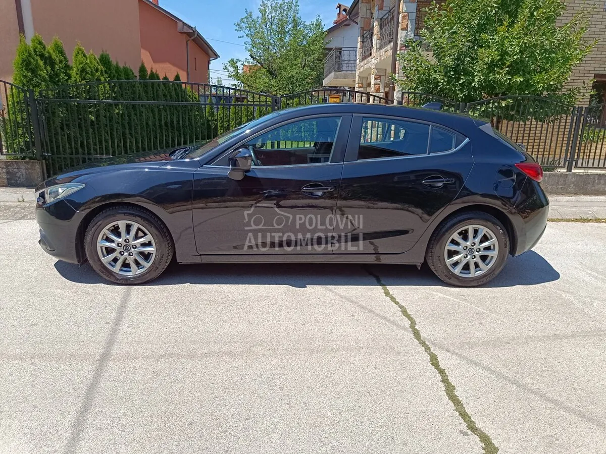 Mazda 3