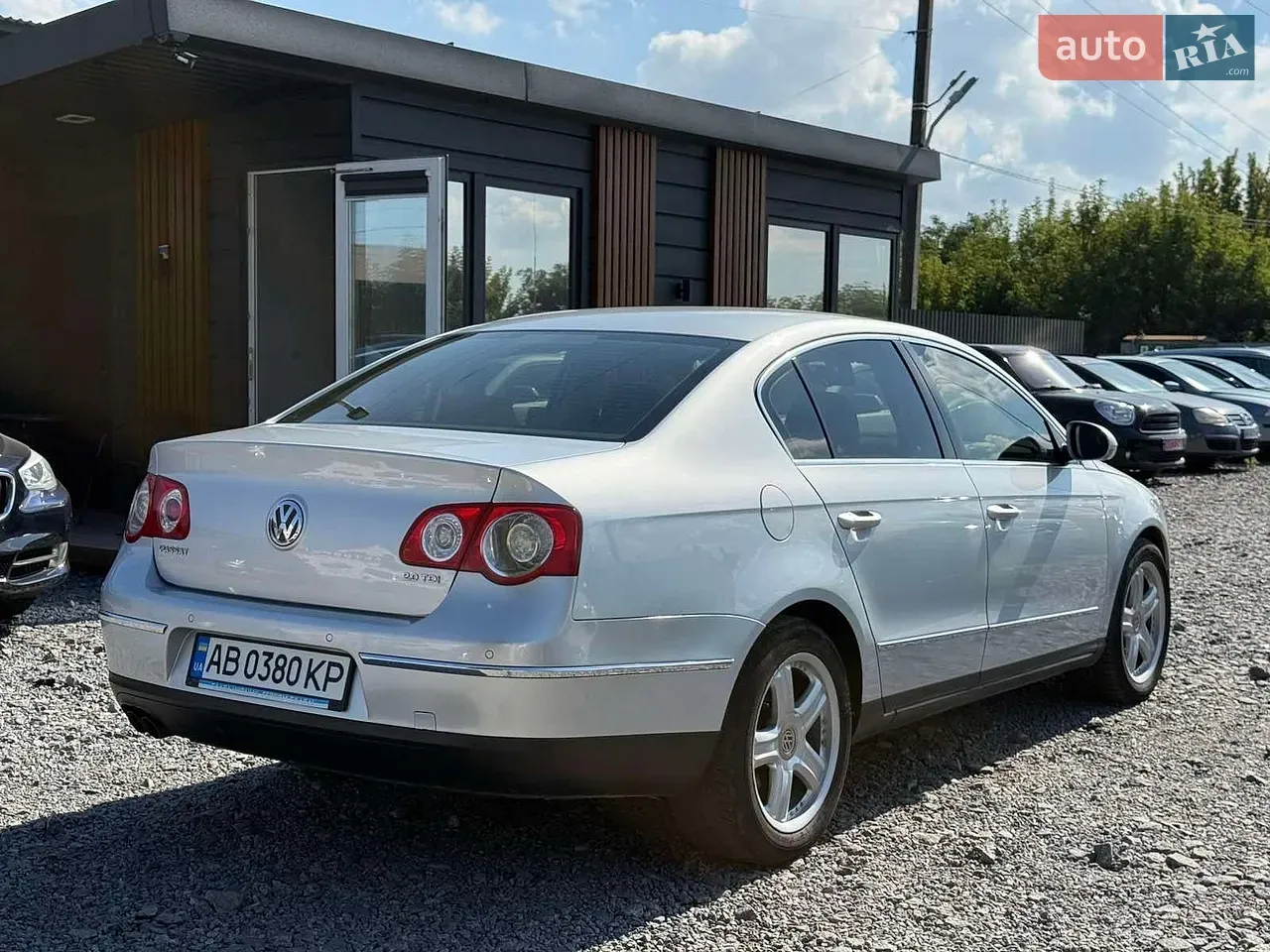 Volkswagen Passat 2010 photo 4