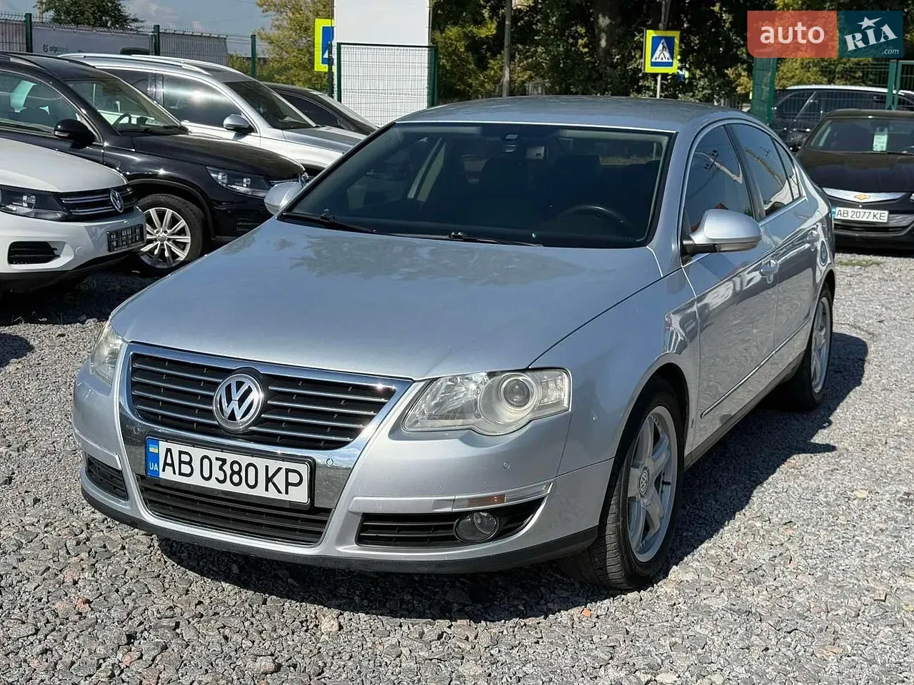 Volkswagen Passat 2010 photo 2