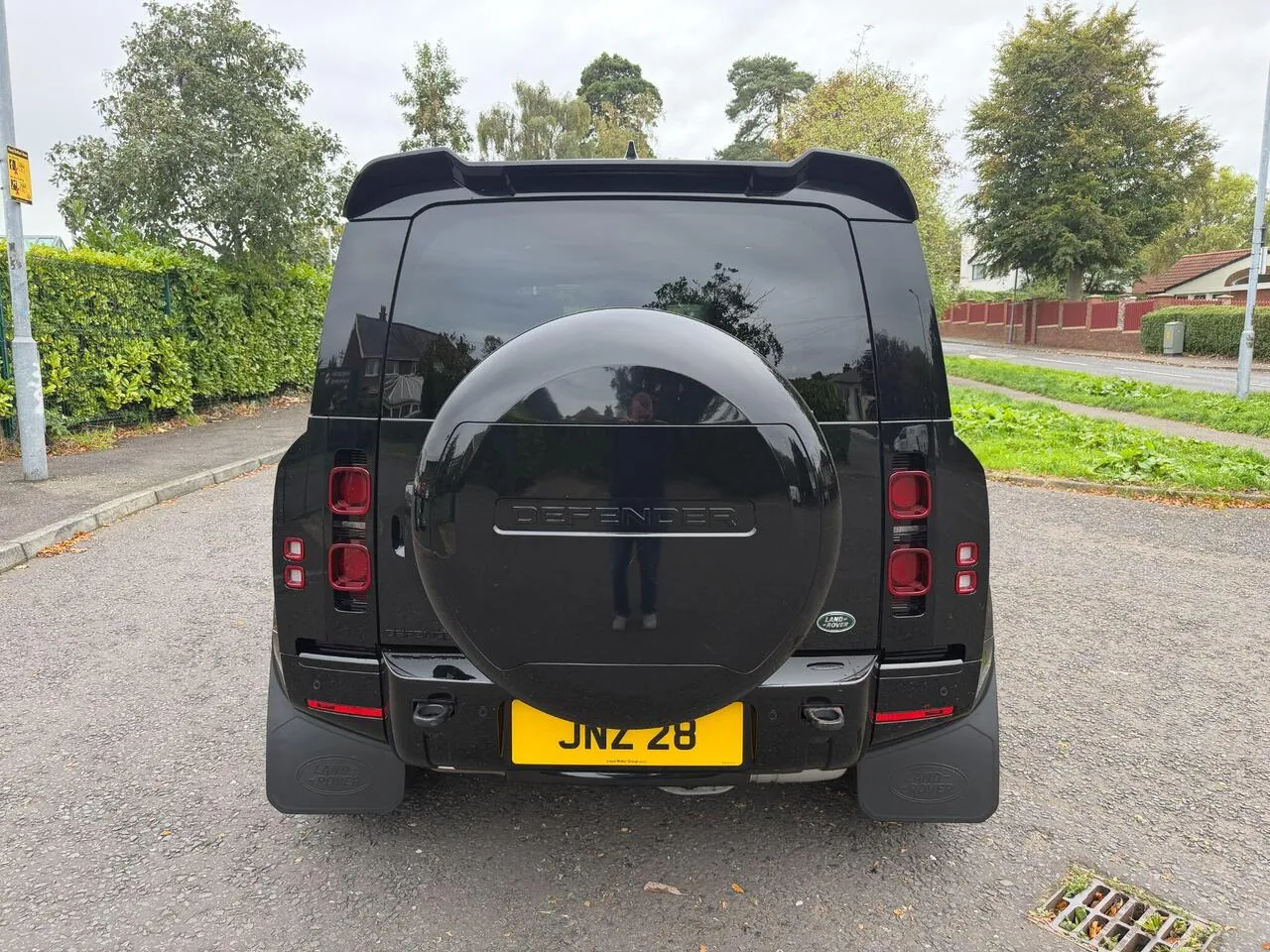 Land Rover Defender 110 2022 photo 4