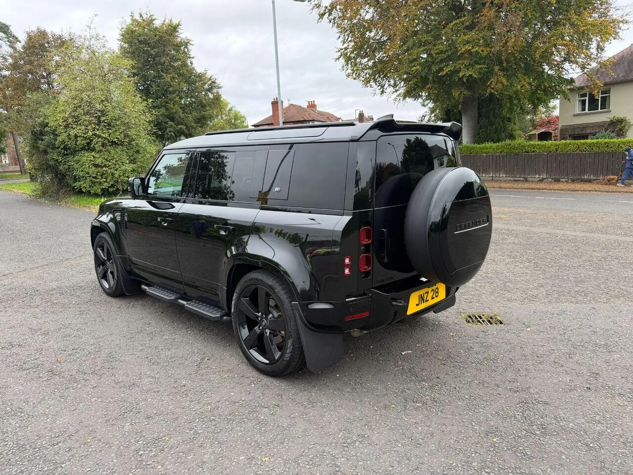 Land Rover Defender 110 2022 photo 5