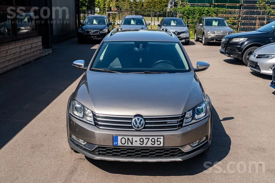 Volkswagen Passat Alltrack 2013 photo 3