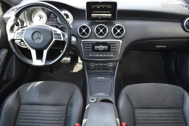 Mercedes-Benz A-Class 2015 photo 3