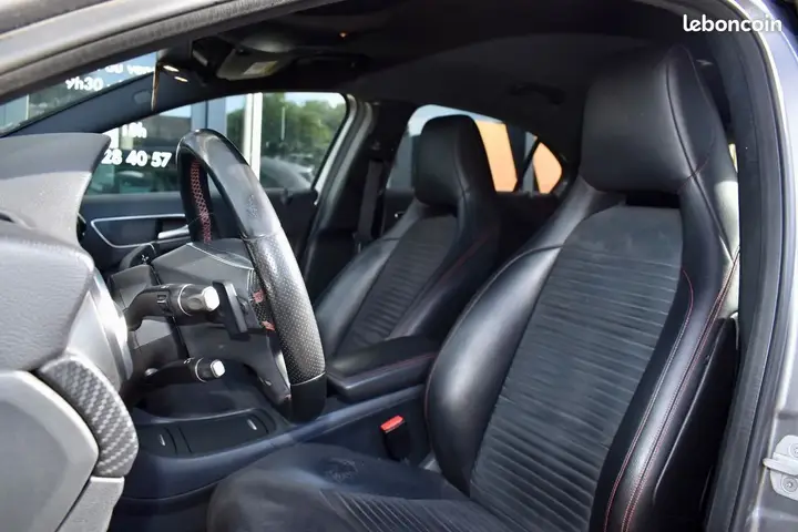 Mercedes-Benz A-Class 2015 photo 5