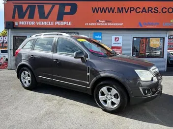 Holden Captiva 2013 photo 2