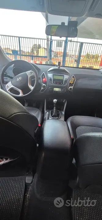 Hyundai Ix35 2012 photo 4