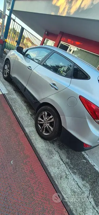 Hyundai Ix35 2012 photo 3