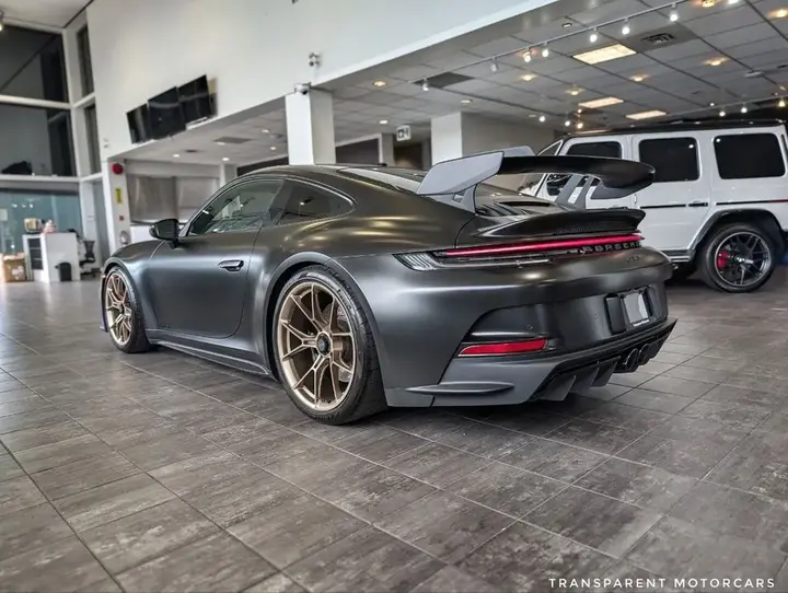 Porsche 911 2022 photo 5