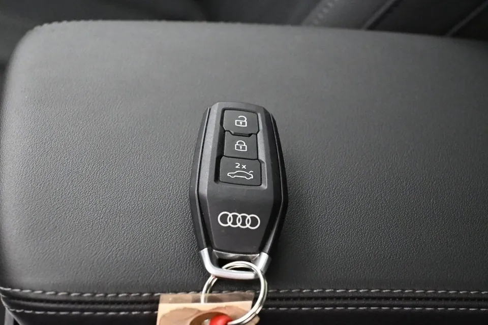Audi Q5 2025 photo 5