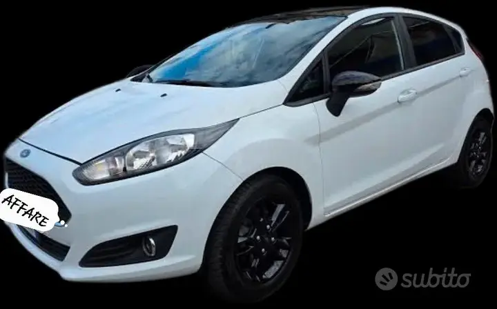 Ford Fiesta 2015 photo 2