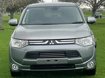 Mitsubishi Outlander 2013 photo 4