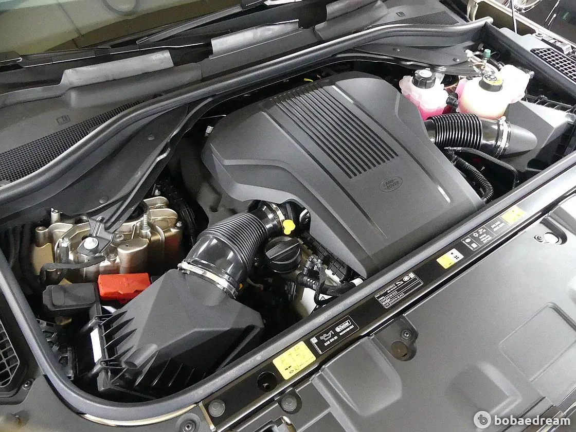 Land Rover Range Rover 2026 photo 5