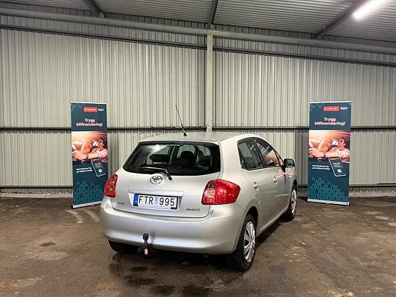 Toyota Auris 2007 photo 2