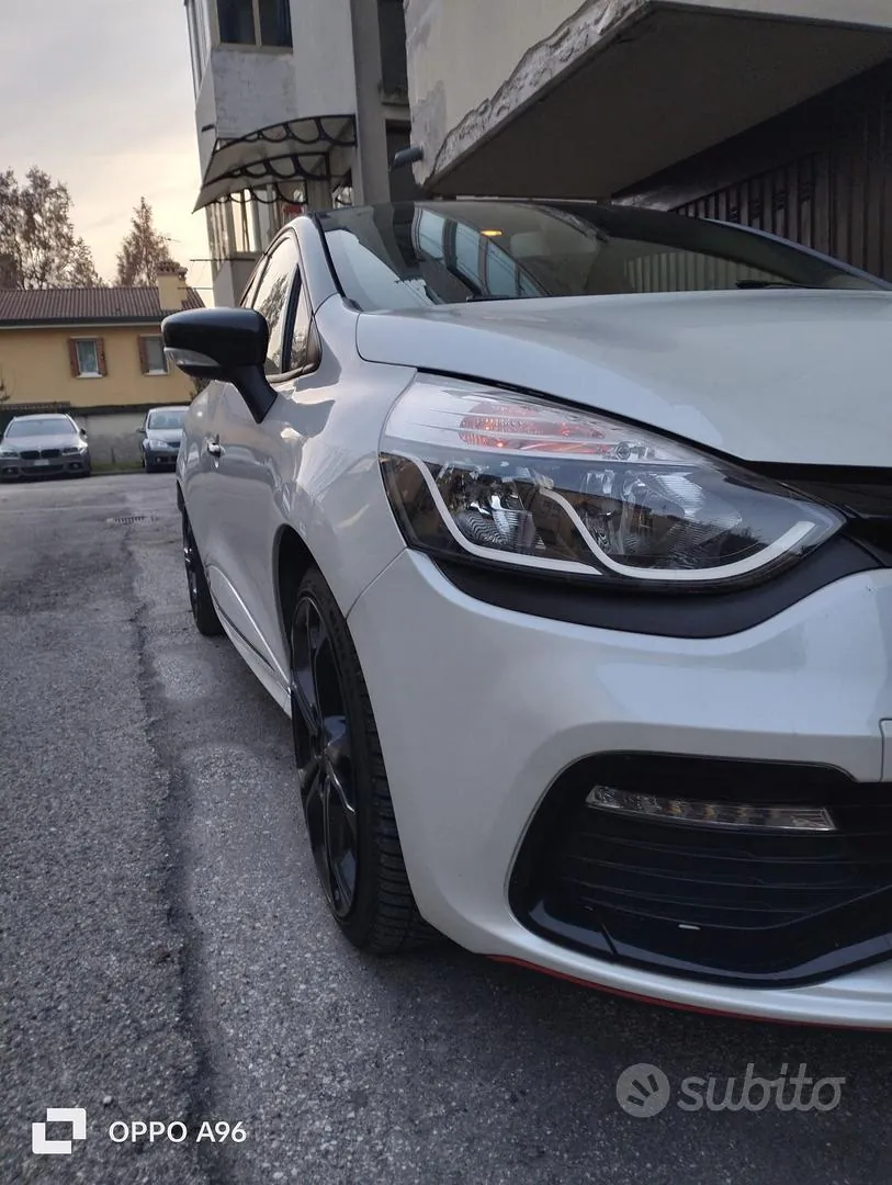 Renault Clio 2014 photo 3