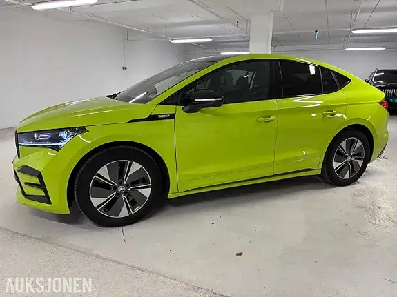 Skoda Enyaq 2023 photo 2
