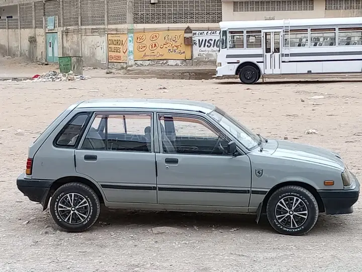 Suzuki Khyber