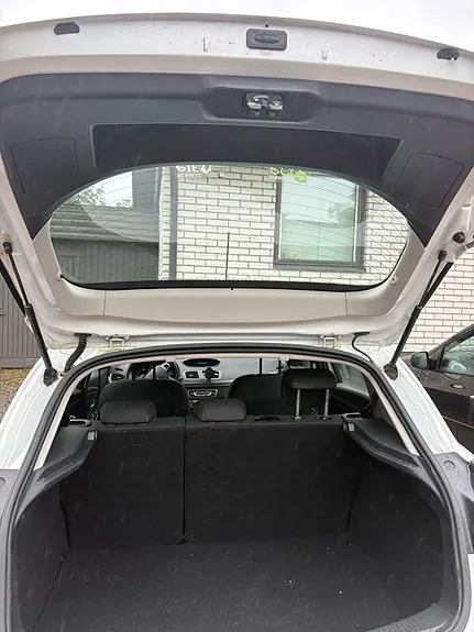 Renault Megane Iii 2013 photo 2