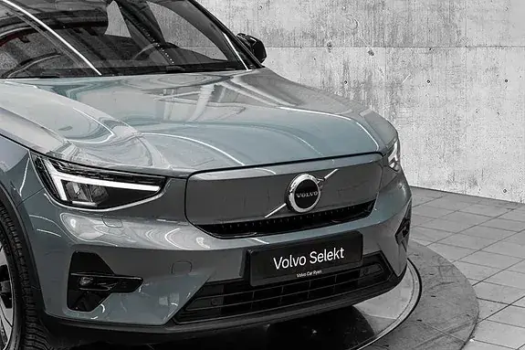 Volvo C40 2023 photo 2