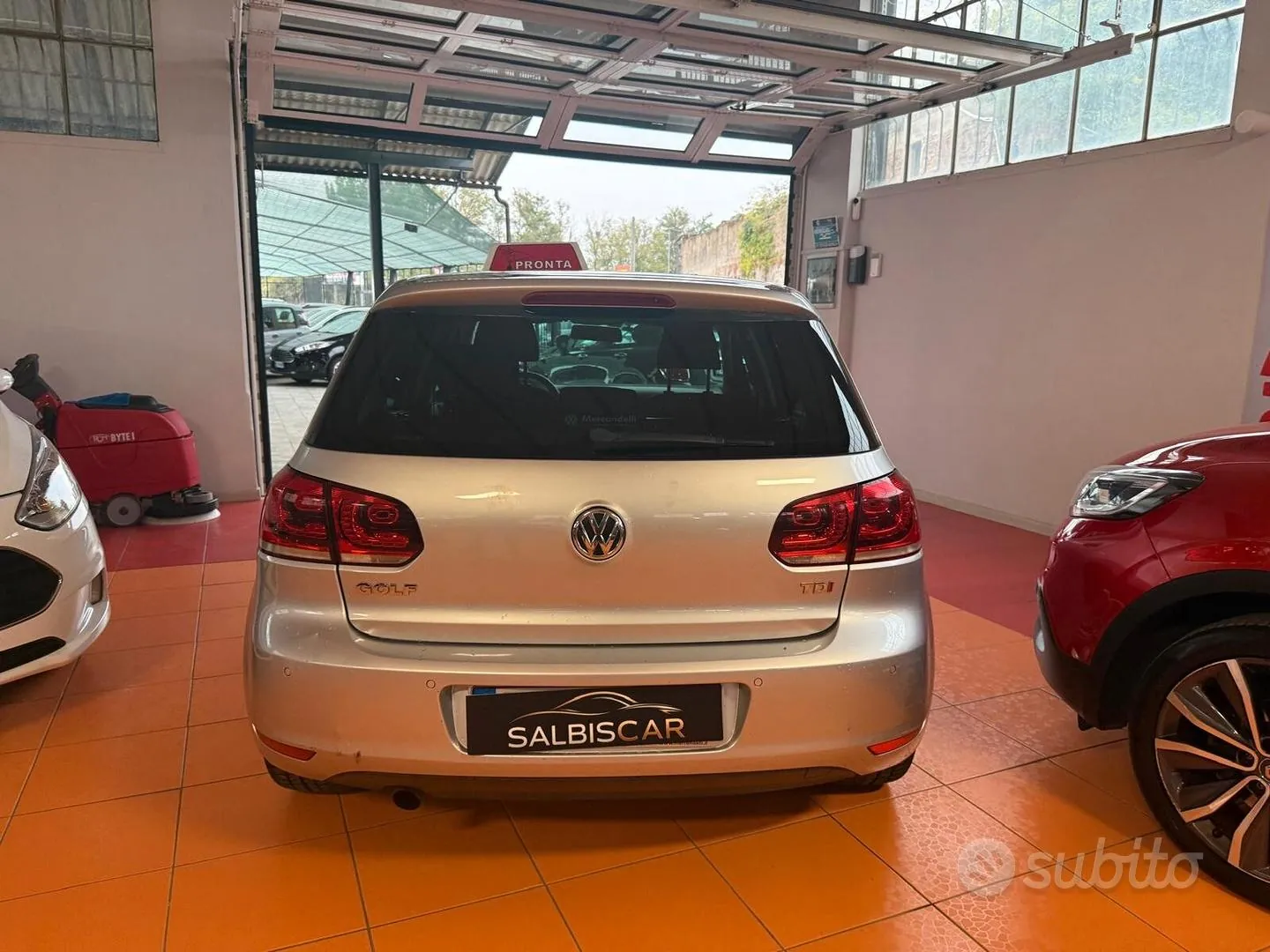Volkswagen Golf 2012 photo 4