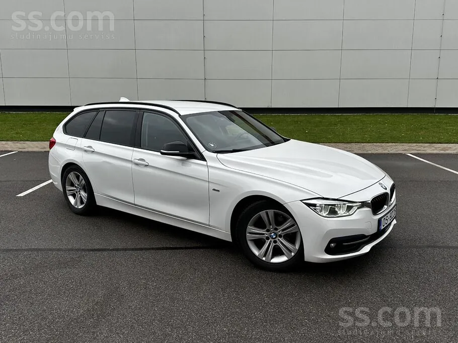 BMW 320 2015 photo 2
