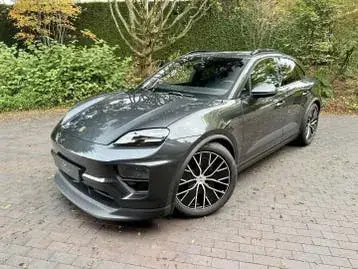 Porsche Macan 2025 photo 2
