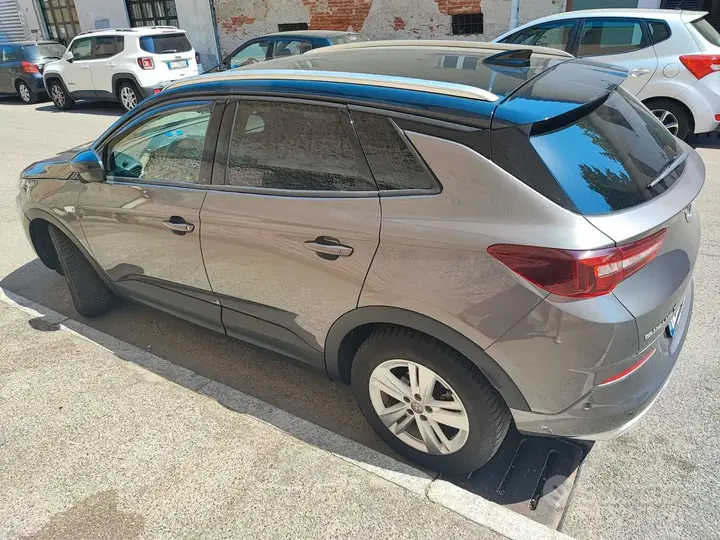 Opel Grandland X 2019 photo 3